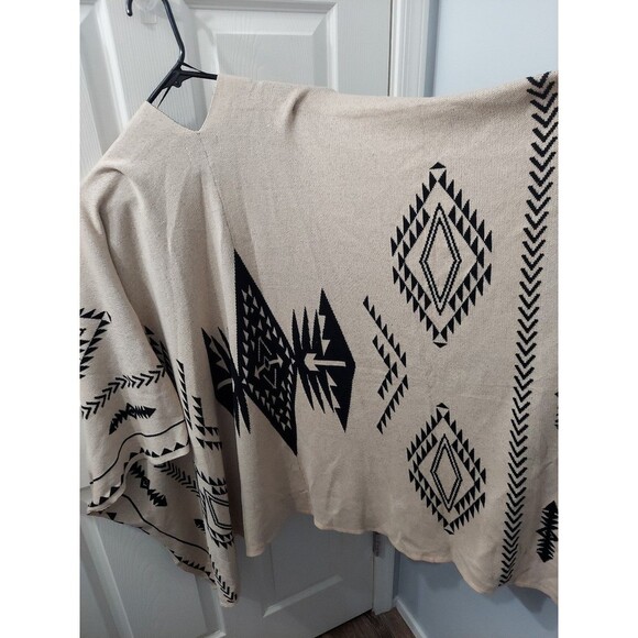Ruff Hewn Women's Aztec Southwestern Poncho Beige Black Cotton One size - Picture 7 of 7
